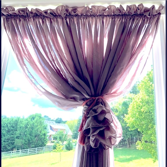 Set/2 sheer Window panels - Picture 3 of 10